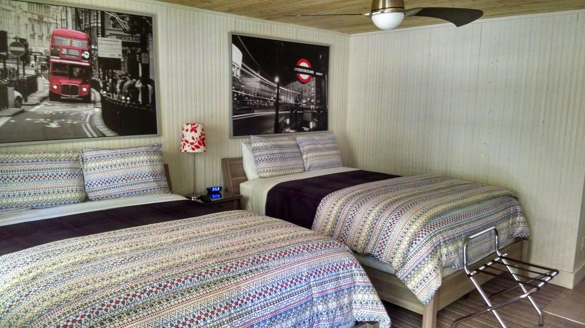The Saugatuck Retro Resort Exterior foto